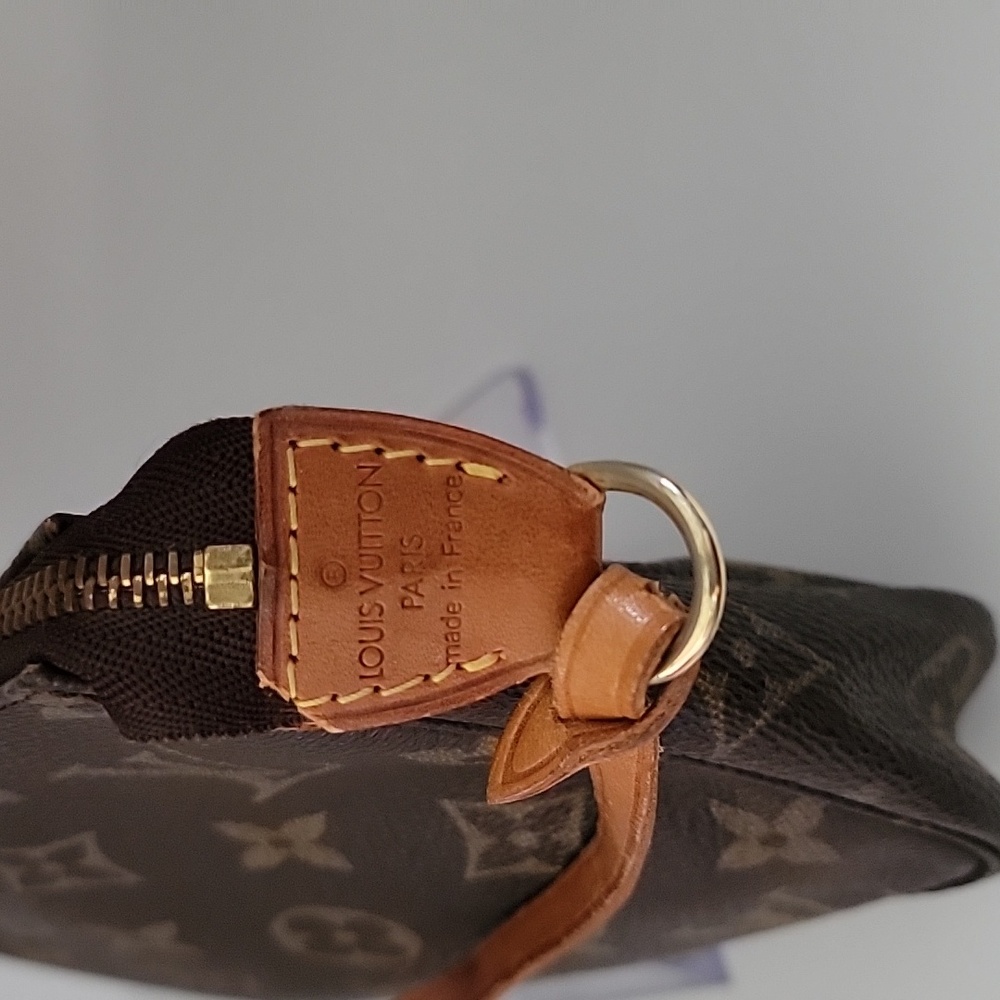 Louis Vuitton Brown Monogram  Pochette - Picture 4 of 13